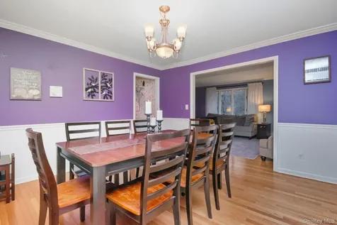 157 Roosevelt Road Hyde Park NY 12538