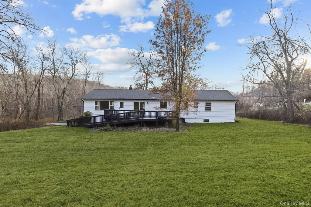 9 Seven Oaks Lane Brewster NY 10509