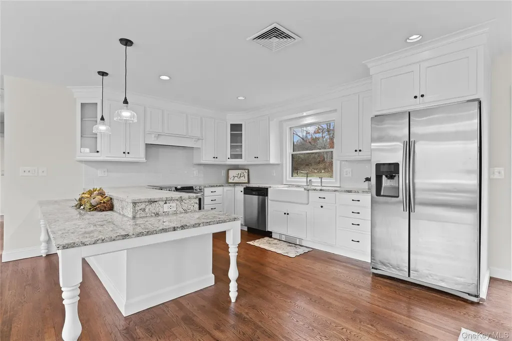 9 Seven Oaks Lane Brewster NY 10509