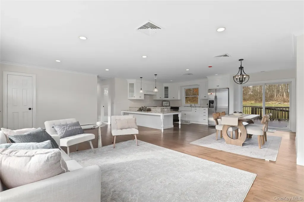 9 Seven Oaks Lane Brewster NY 10509