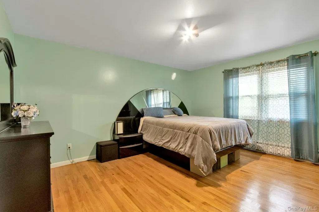 44 Greenridge Way Spring Valley NY 10977