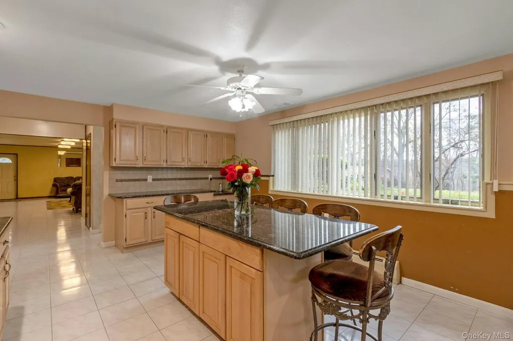 44 Greenridge Way Spring Valley NY 10977