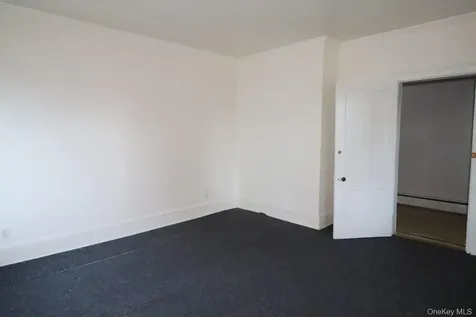 156 Oak Street Amityville NY 11701