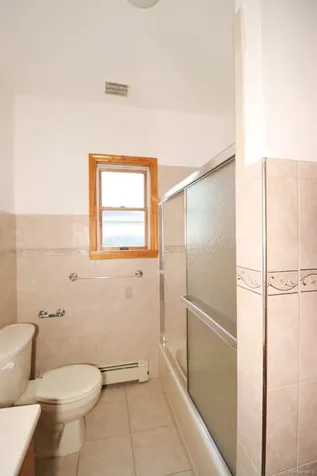 156 Oak Street Amityville NY 11701