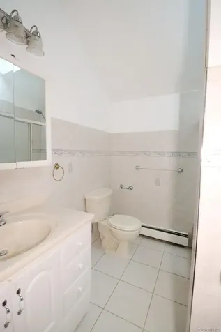 156 Oak Street Amityville NY 11701