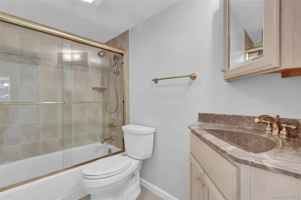 5 Zenith Road Rocky Point NY 11778