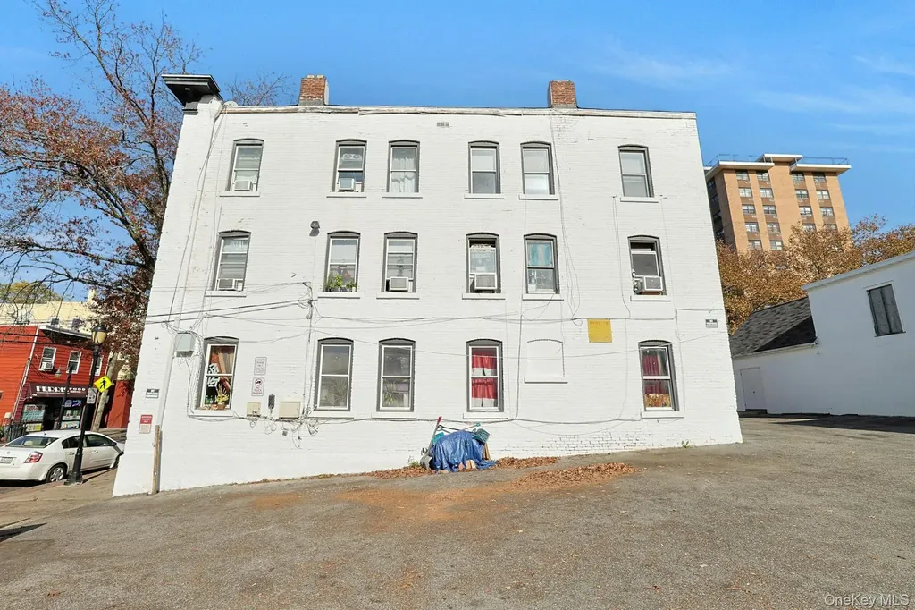 141 Ferris Avenue White Plains NY 10603