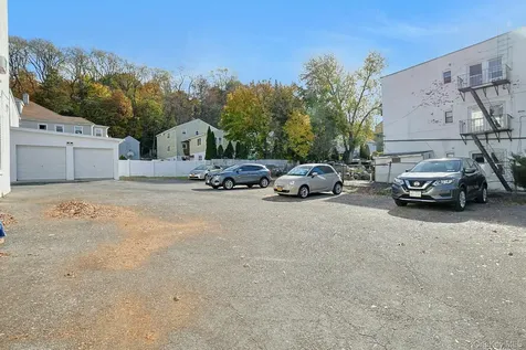 141 Ferris Avenue White Plains NY 10603