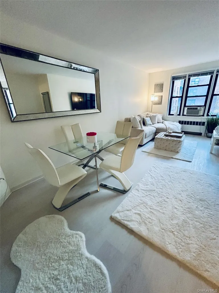 16 N Broadway White Plains NY 10601