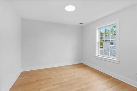 567 King Street Port Chester NY 10573