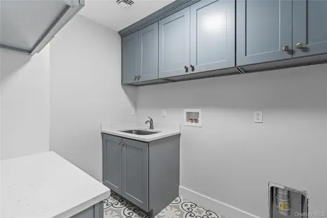 567 King Street Port Chester NY 10573