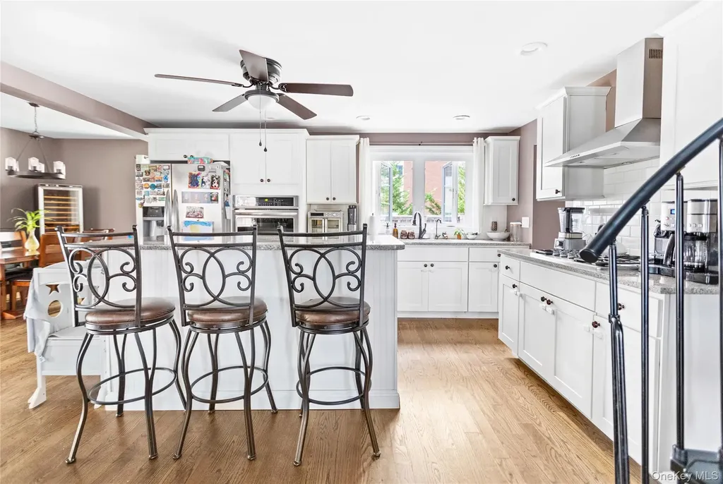 10 Maple Avenue Patchogue NY 11772