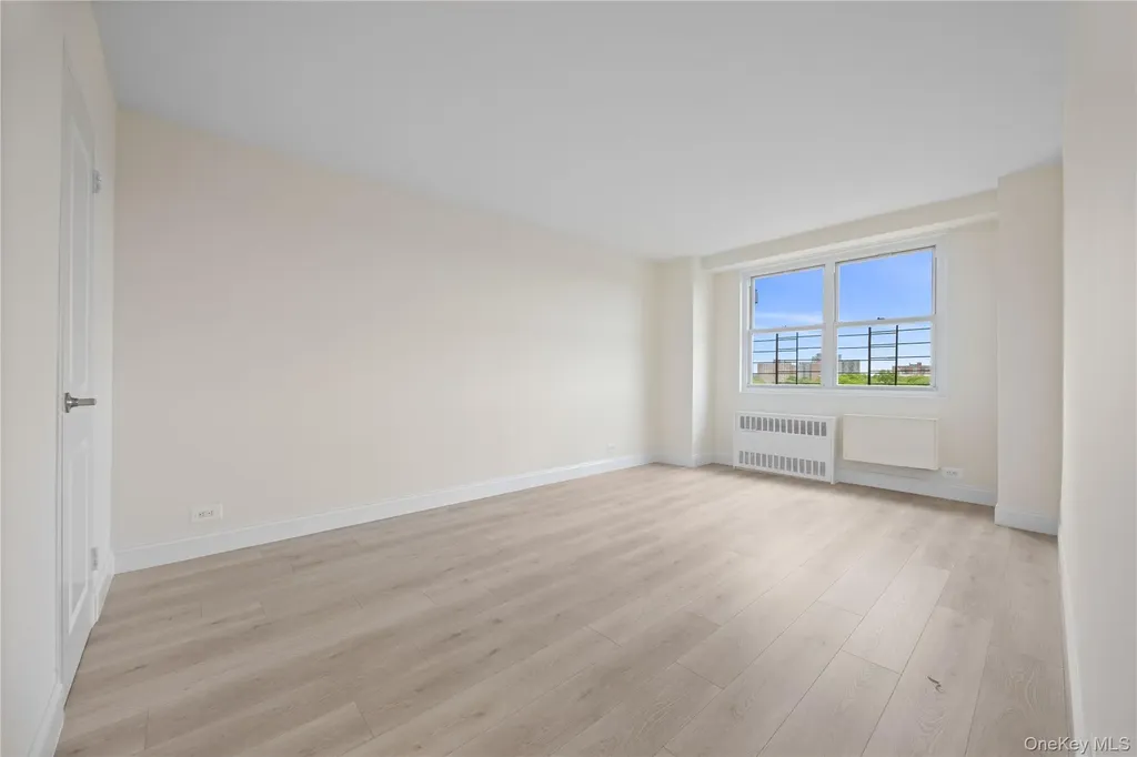 820 Boynton Avenue Bronx NY 10473