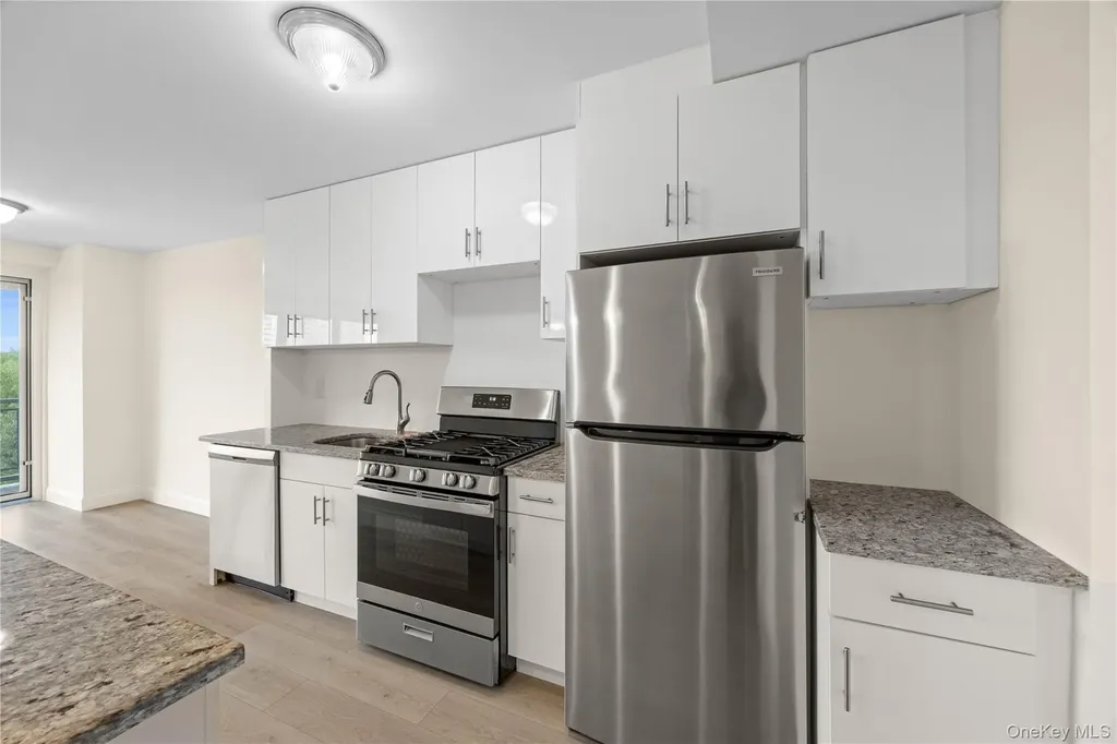 820 Boynton Avenue Bronx NY 10473
