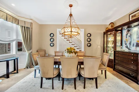 West Islip NY 11795