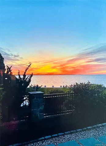West Islip NY 11795