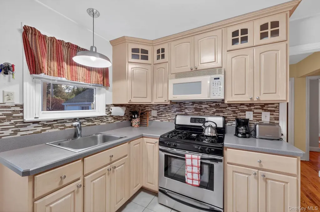 14 Ruppert Road Poughkeepsie NY 12603