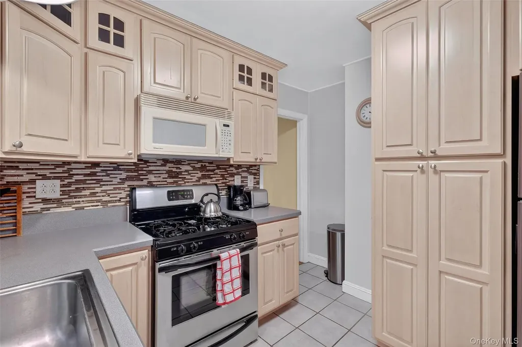 14 Ruppert Road Poughkeepsie NY 12603