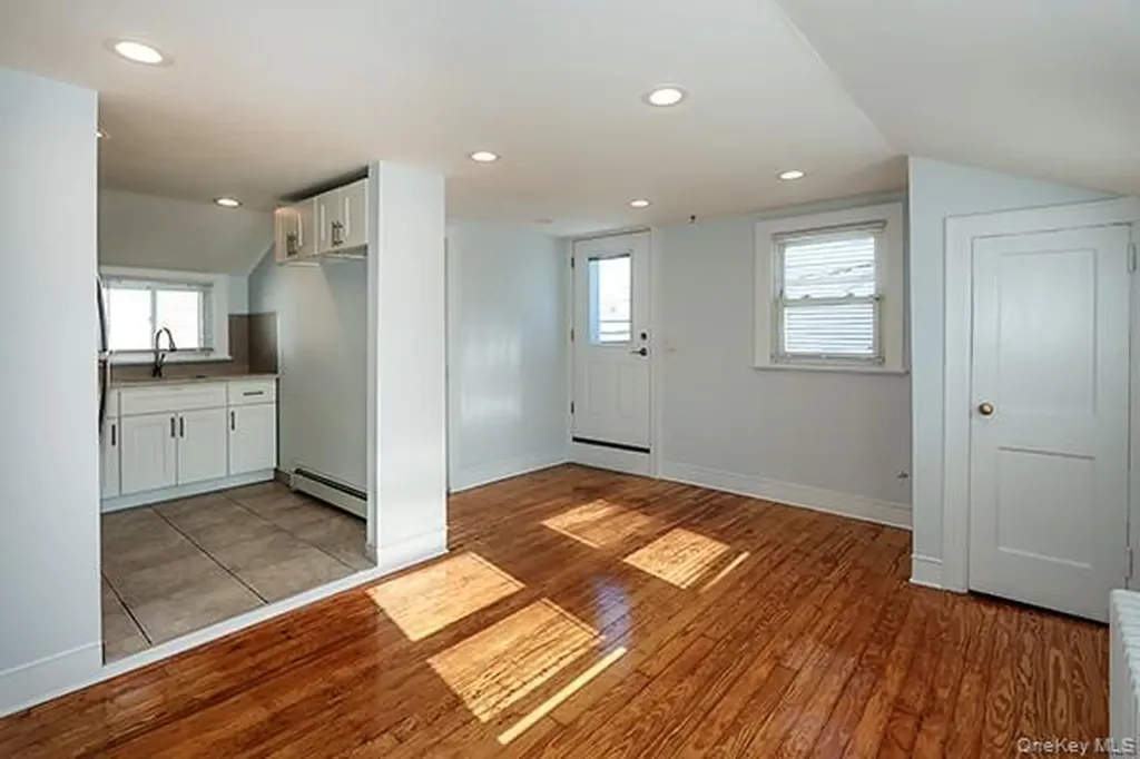 108 Atlantic Avenue Long Beach NY 11561