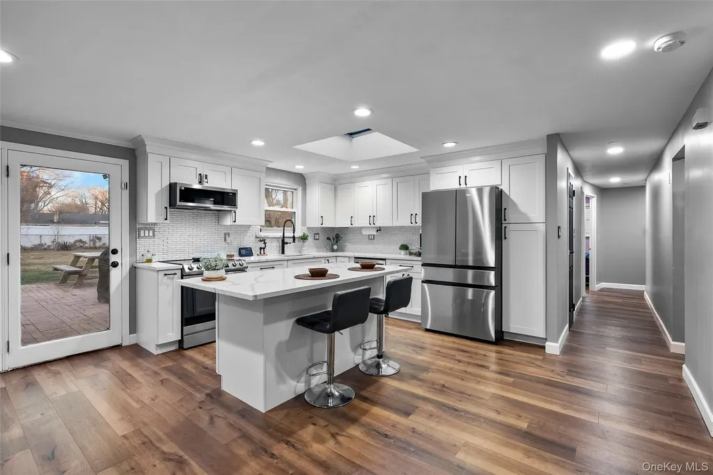 19 Corvette Road Selden NY 11784