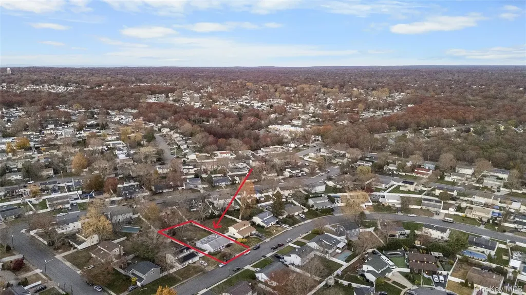 19 Corvette Road Selden NY 11784