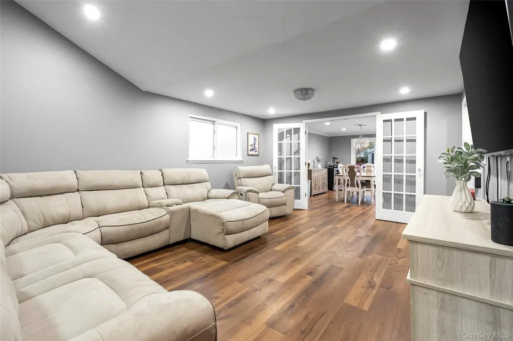 19 Corvette Road Selden NY 11784