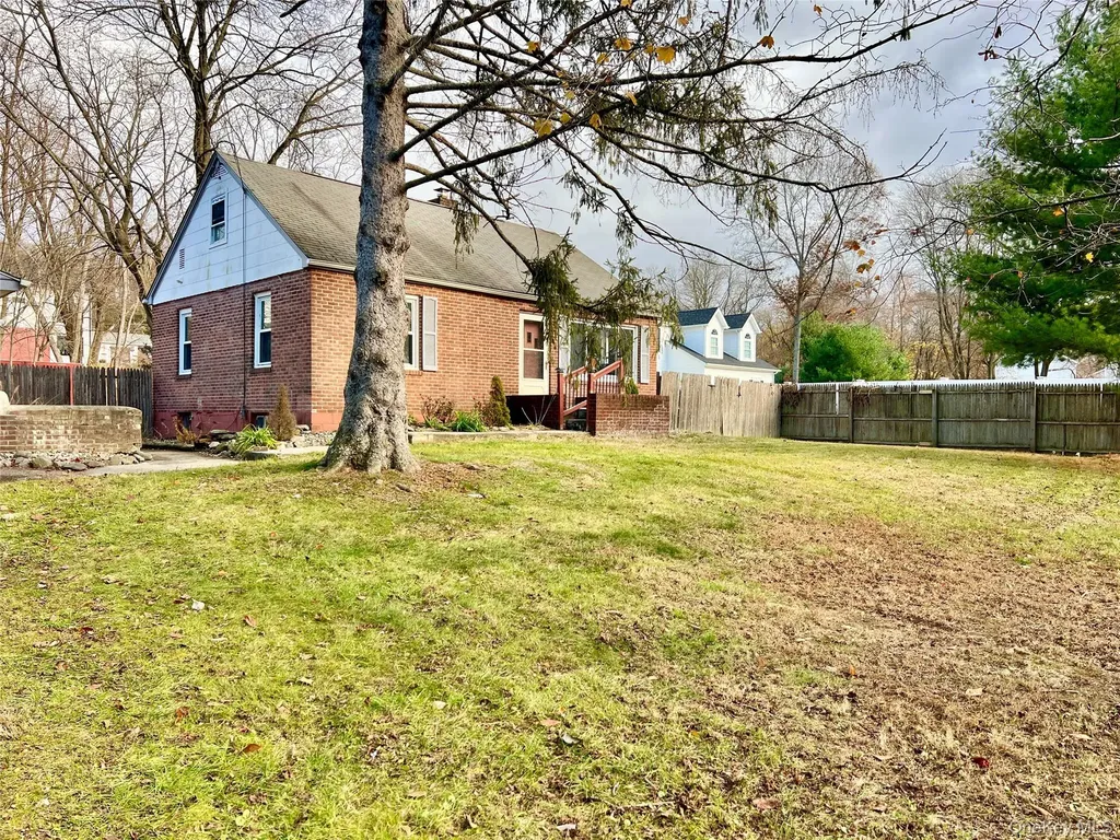 3 Davis Road Poughkeepsie NY 12603