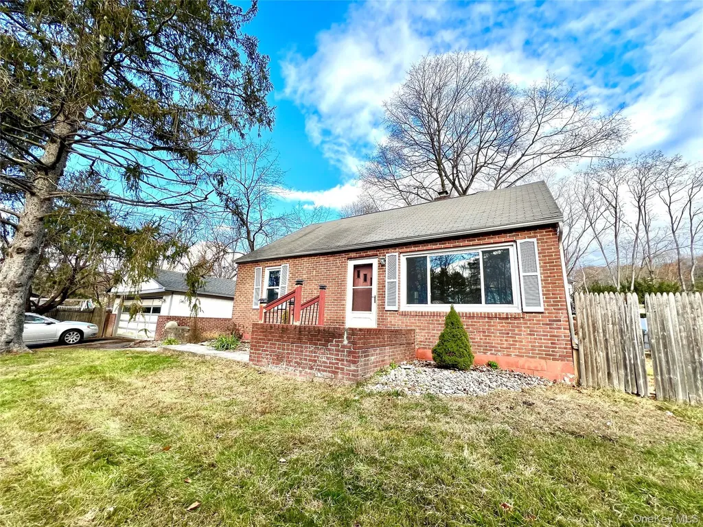 3 Davis Road Poughkeepsie NY 12603