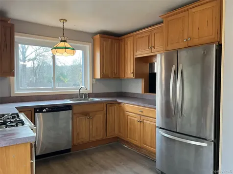 3 Davis Road Poughkeepsie NY 12603