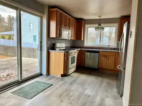 3 Davis Road Poughkeepsie NY 12603