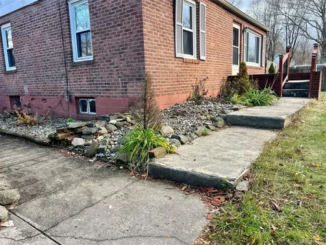 3 Davis Road Poughkeepsie NY 12603