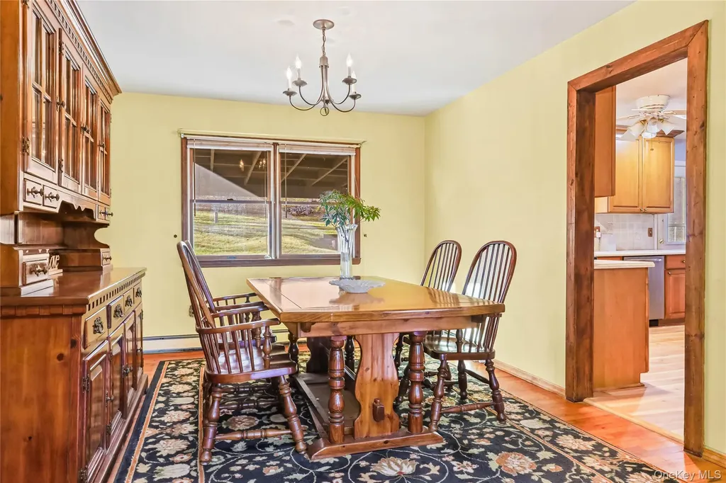 63 Farview Road Carmel NY 10512