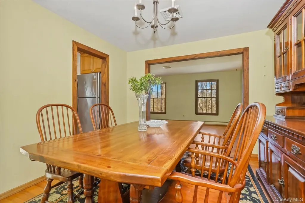 63 Farview Road Carmel NY 10512