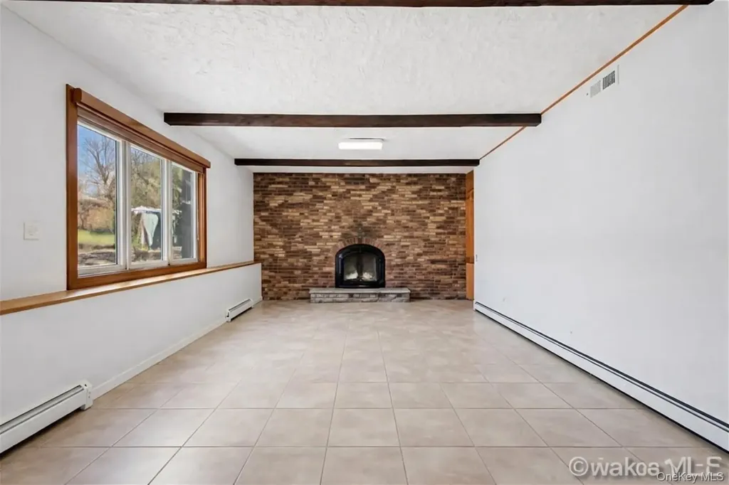 63 Farview Road Carmel NY 10512