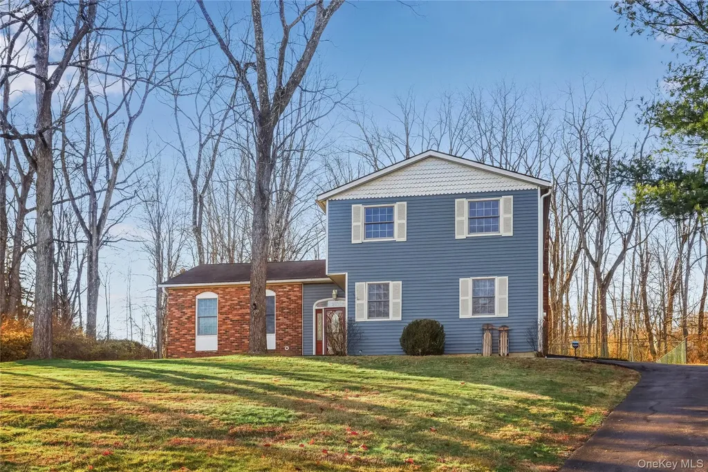 63 Farview Road Carmel NY 10512