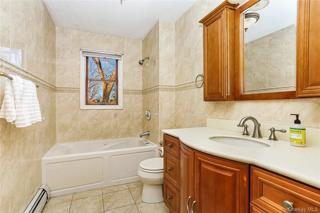 63 Farview Road Carmel NY 10512