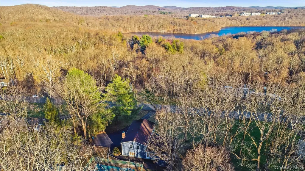 63 Farview Road Carmel NY 10512