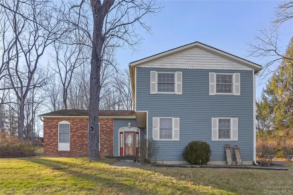 63 Farview Road Carmel NY 10512