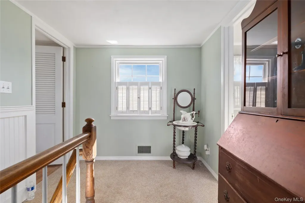 6 White Birch Drive Babylon NY 11702