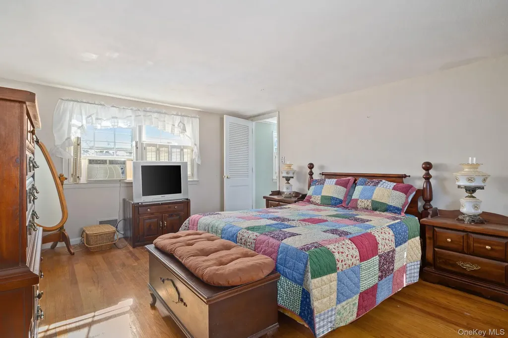 6 White Birch Drive Babylon NY 11702
