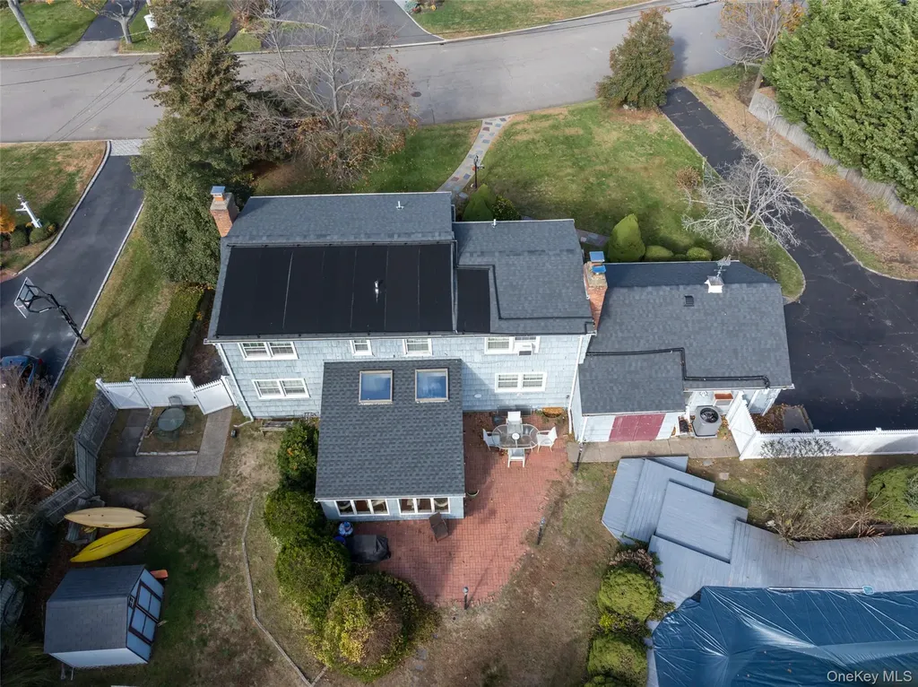 6 White Birch Drive Babylon NY 11702