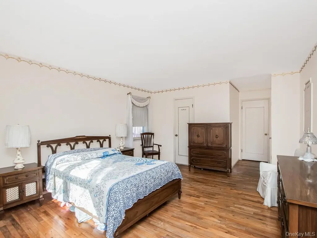 127 Bellevue Place Yonkers NY 10703