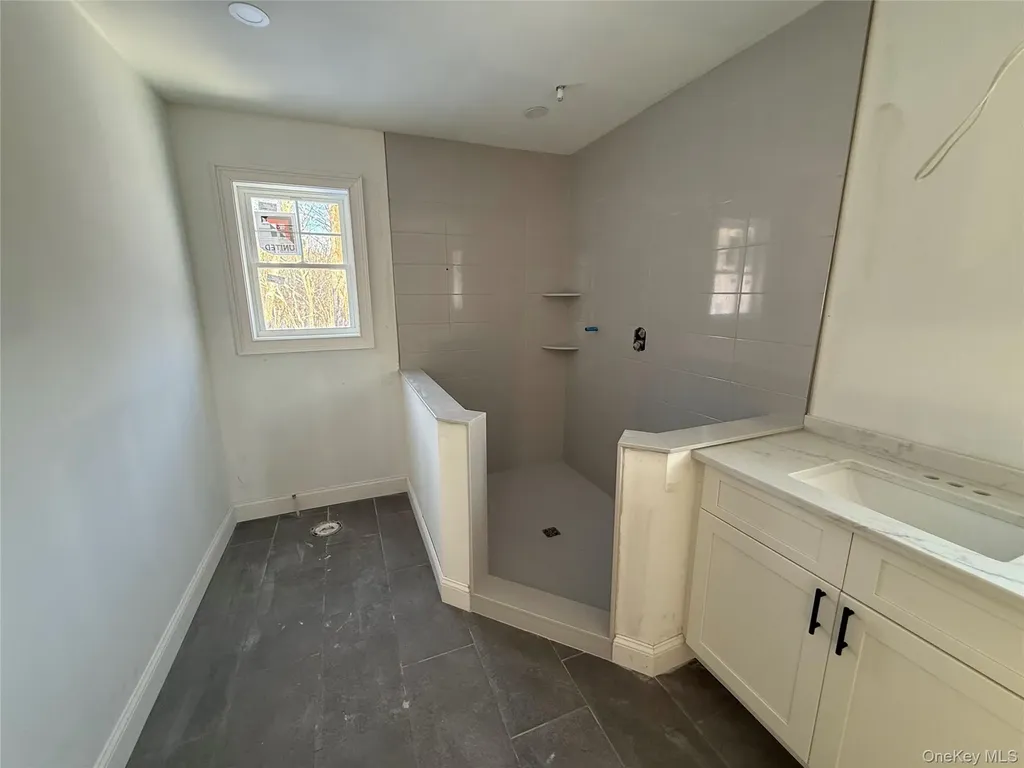 48 W Corbett Road Montgomery NY 12549