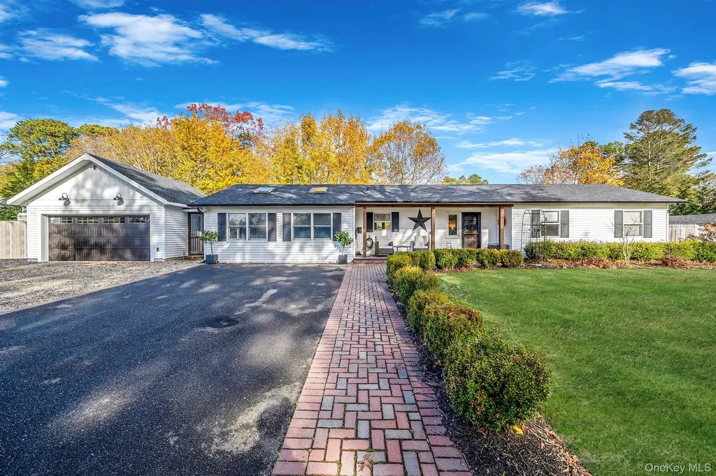 3 Vee Jay Drive Shoreham NY 11786