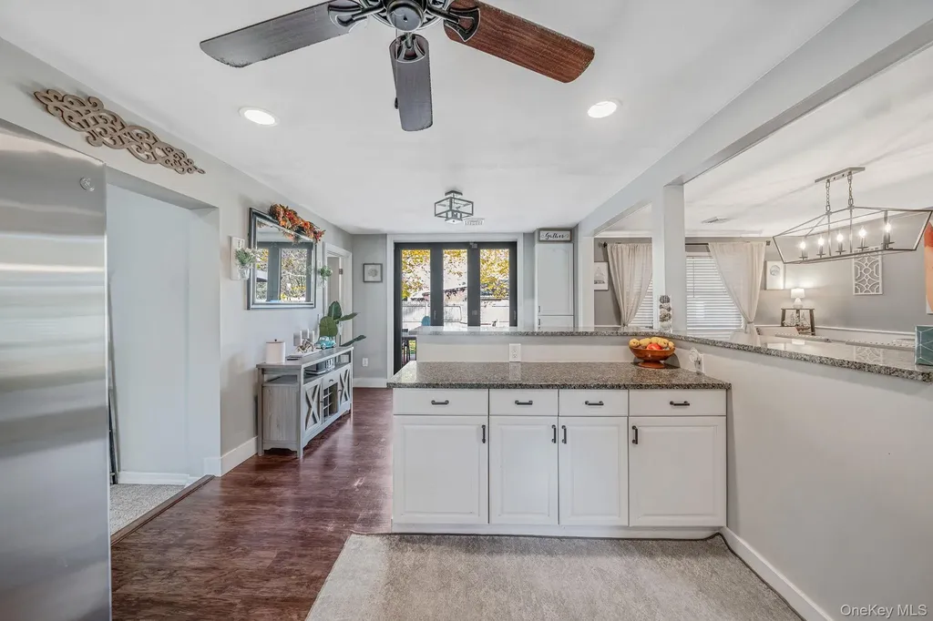 3 Vee Jay Drive Shoreham NY 11786