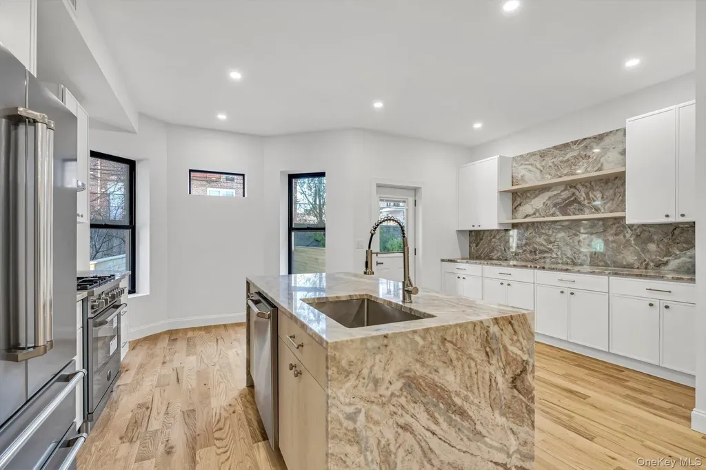 257 E 28th Street Brooklyn NY 11226