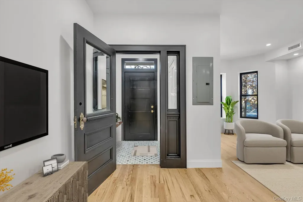 257 E 28th Street Brooklyn NY 11226