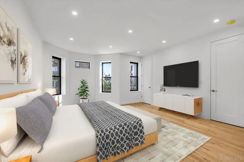 257 E 28th Street Brooklyn NY 11226