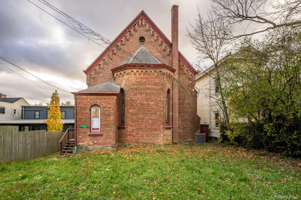 428 State Street Hudson NY 12534