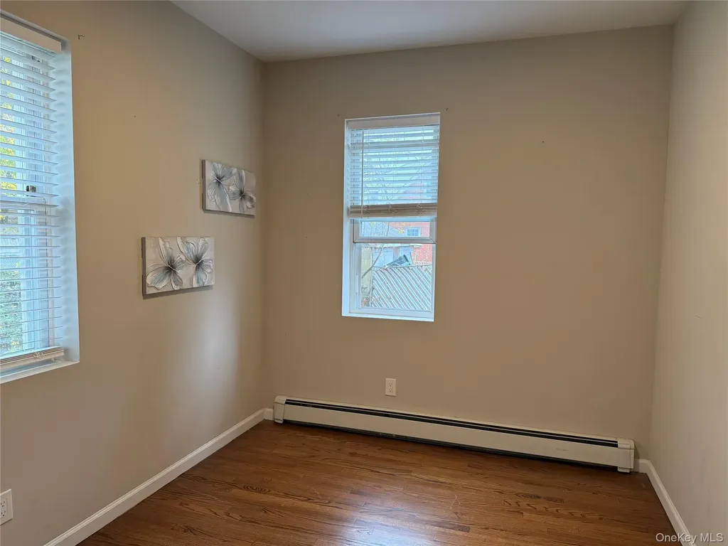 76 Van Cott Avenue Hempstead NY 11550